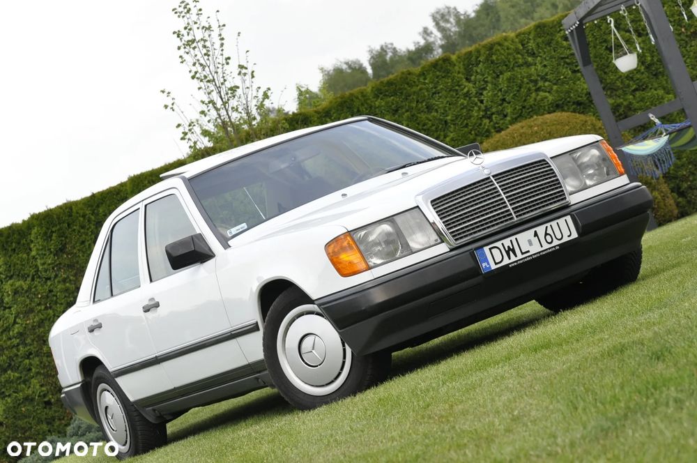 Mercedes-Benz W124 (1984-1993) - 8