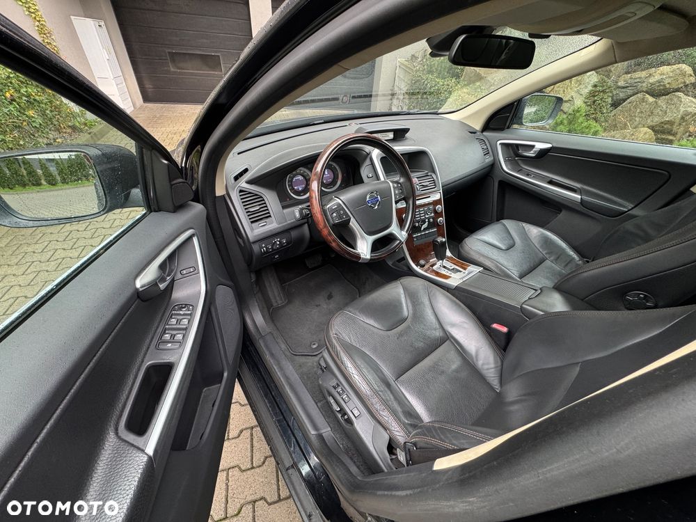 Volvo XC 60 - 6