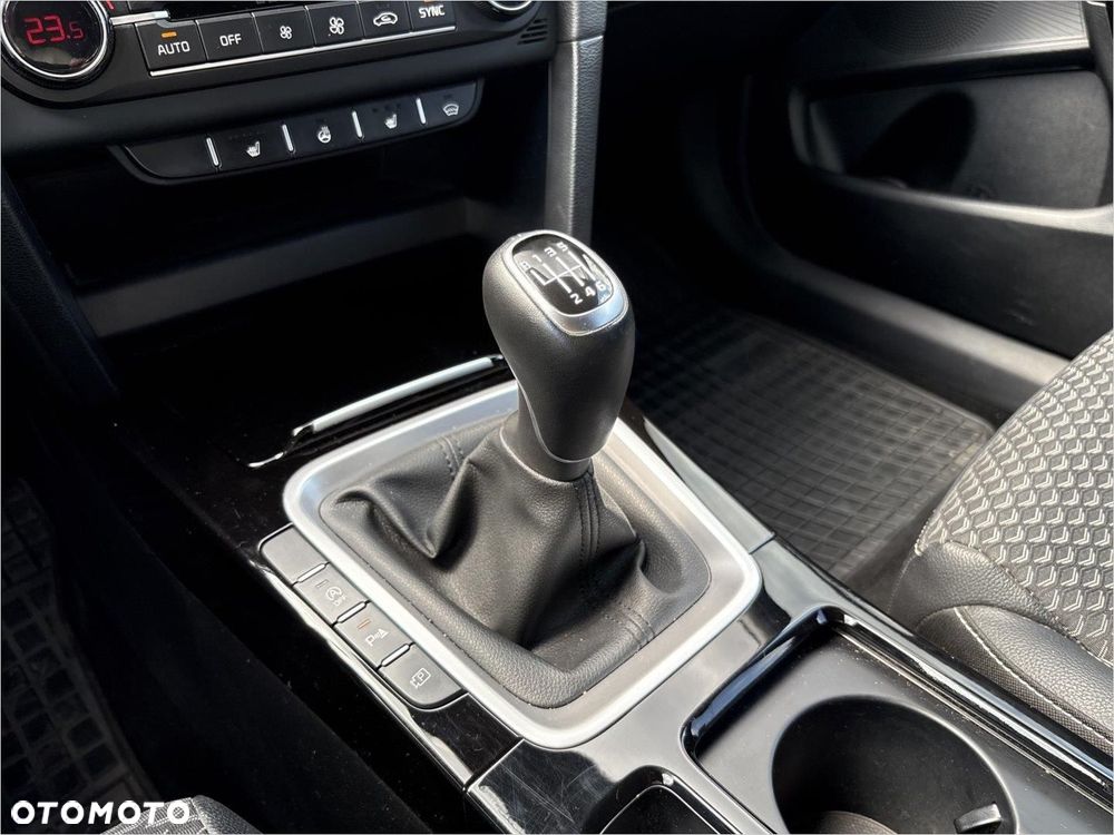 Kia Ceed 1.5 T-GDI L - 15