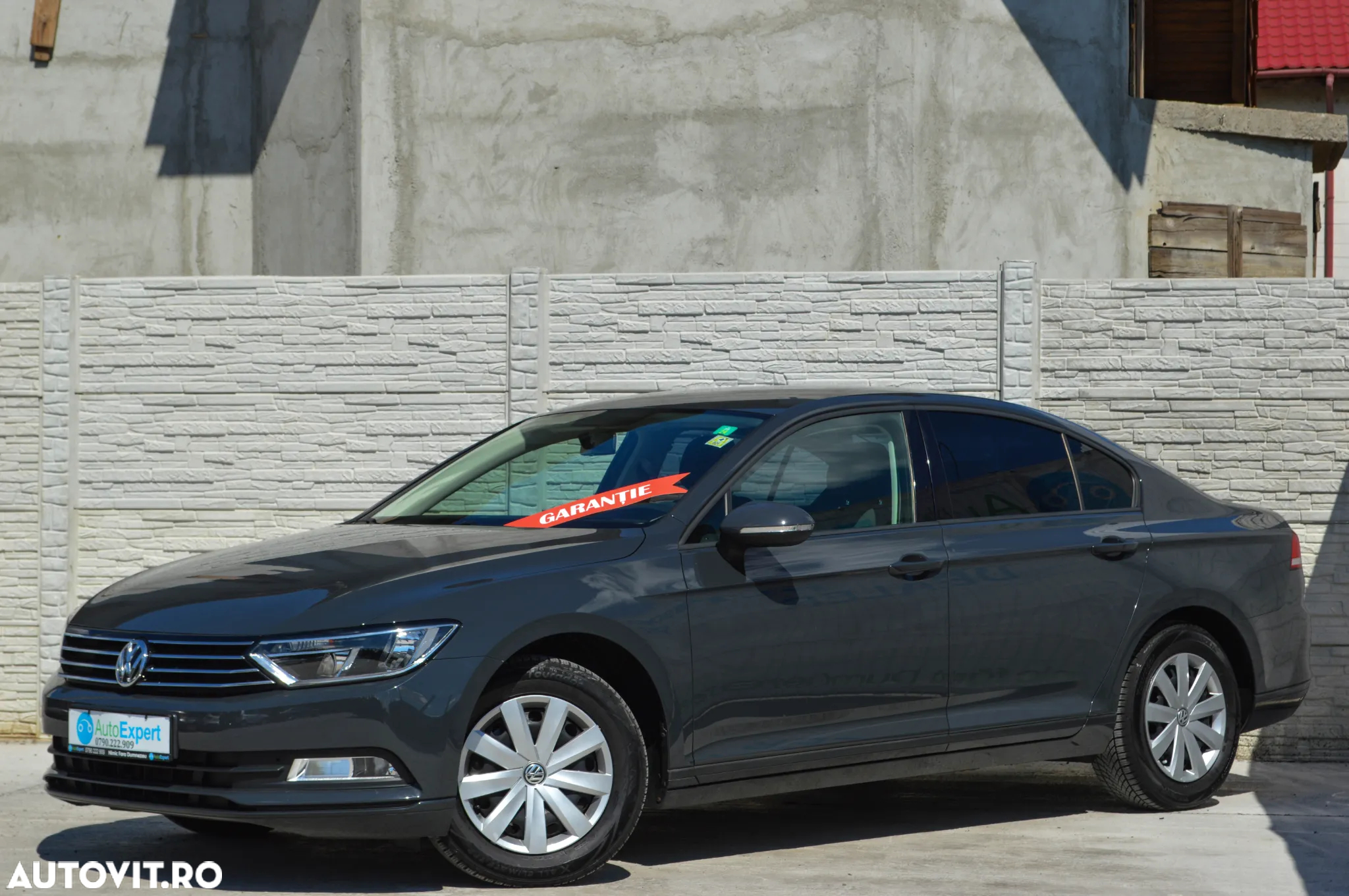 Volkswagen Passat 1.4 TSI (BlueMotion Technology) Trendline - 9