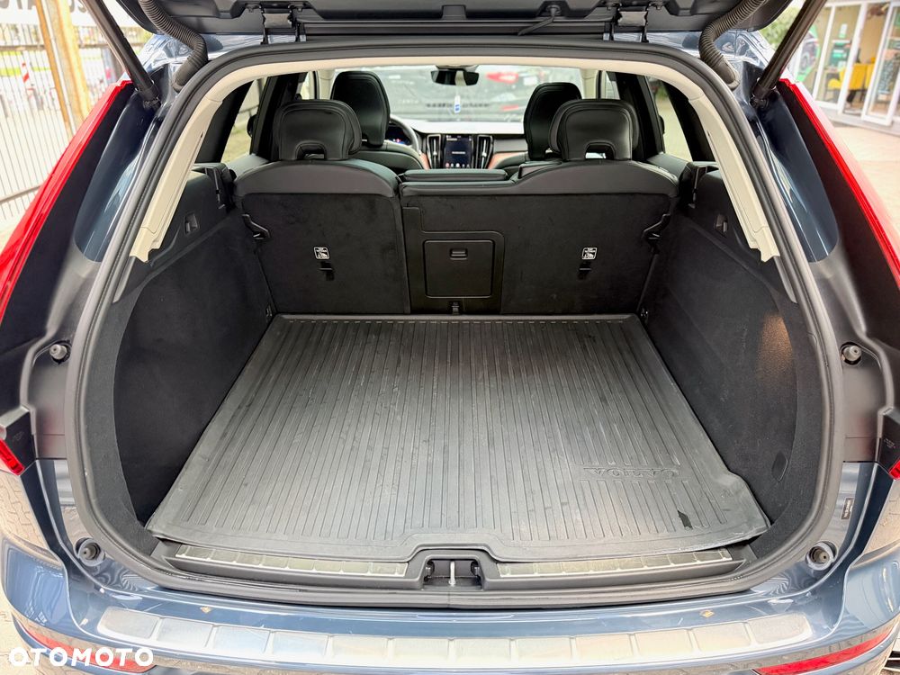 Volvo XC 60 B5 B Geartronic Inscription - 16