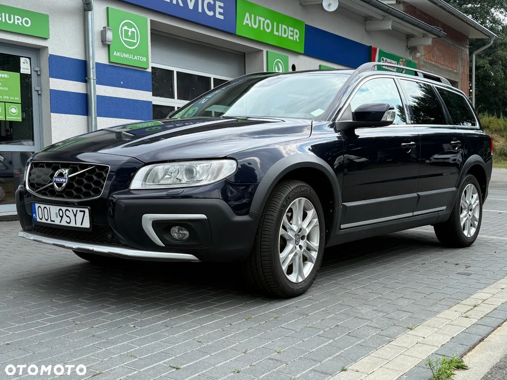 Volvo XC 70 - 4