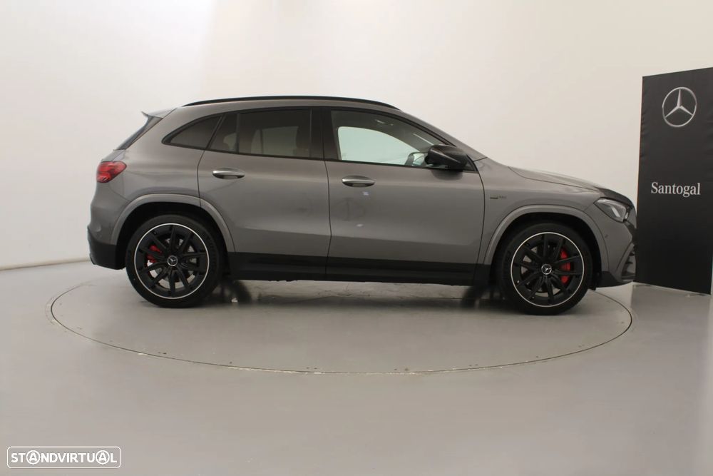 Mercedes-Benz GLA 35 AMG 4Matic - 4