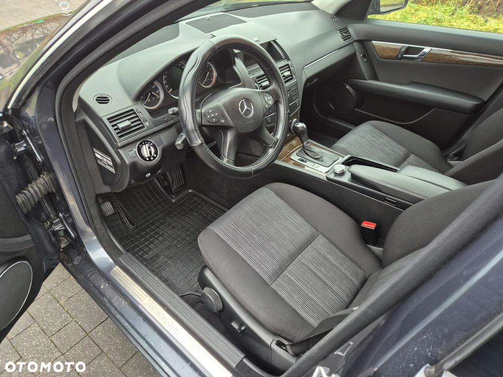 Mercedes-Benz Klasa C - 12