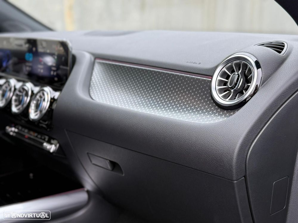 Mercedes-Benz EQA 250+ Edition - 17