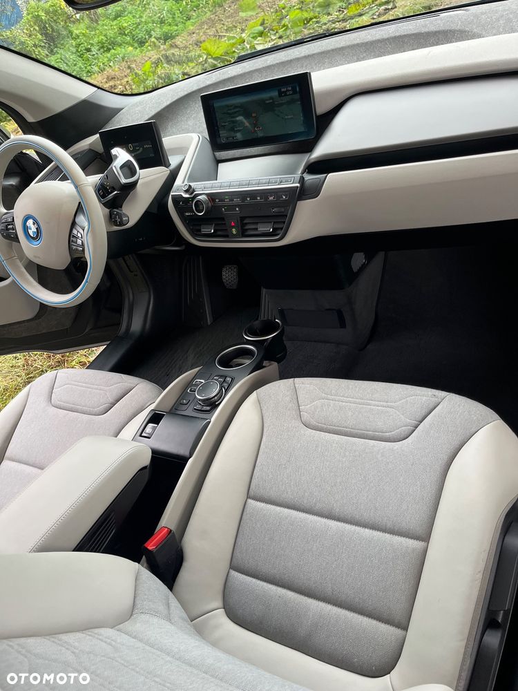 BMW i3 (60 Ah) - 31
