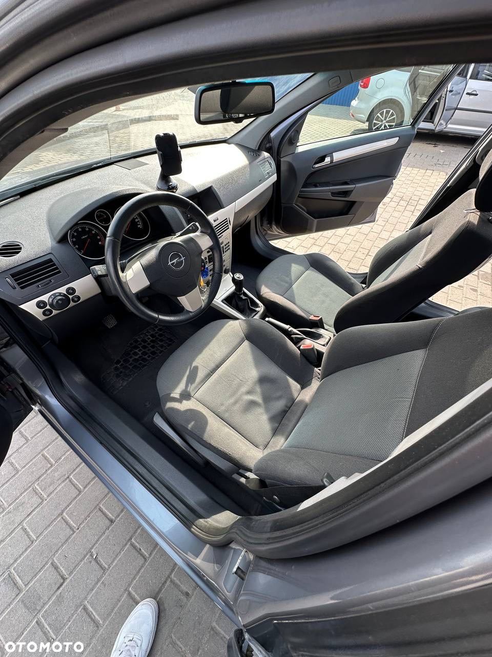 Opel Astra III 1.6 Cosmo - 10