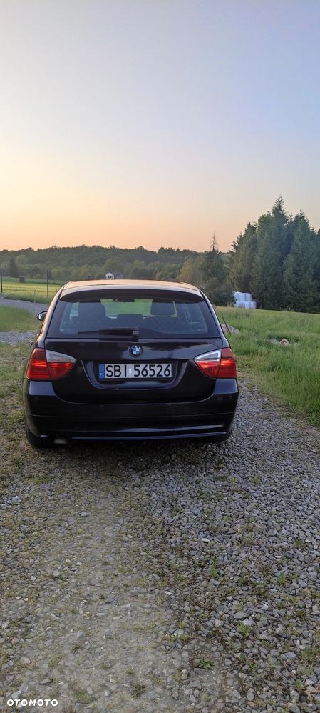 BMW Seria 3 - 18