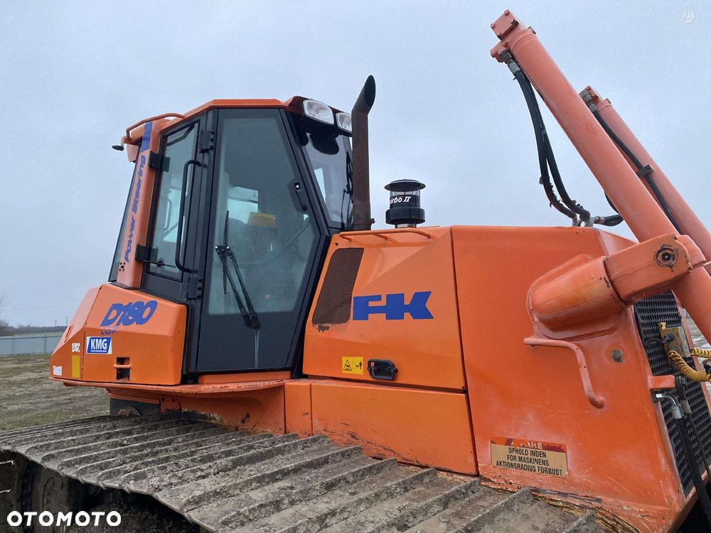 Fiat Kobelco D 180 LGP - 11