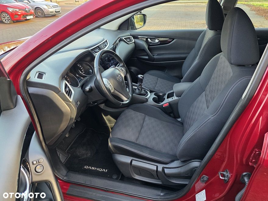 Nissan Qashqai 1.6 Acenta - 13