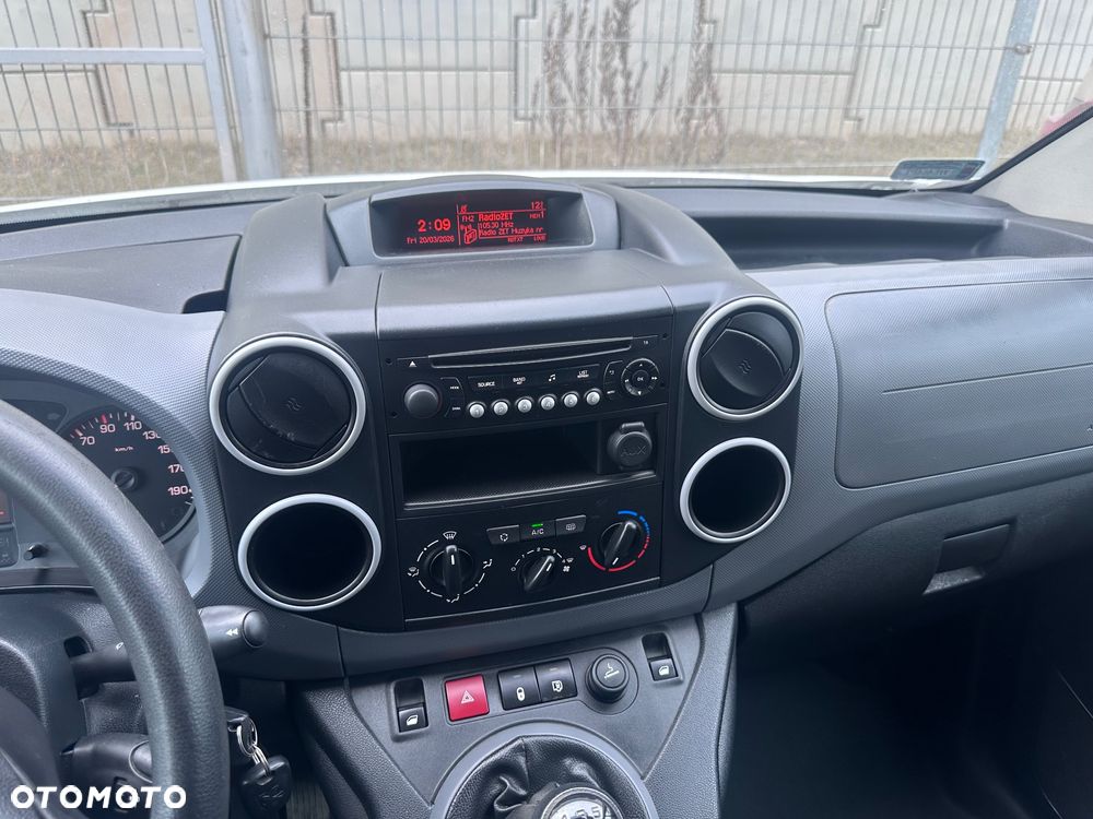 Peugeot Partner - 8