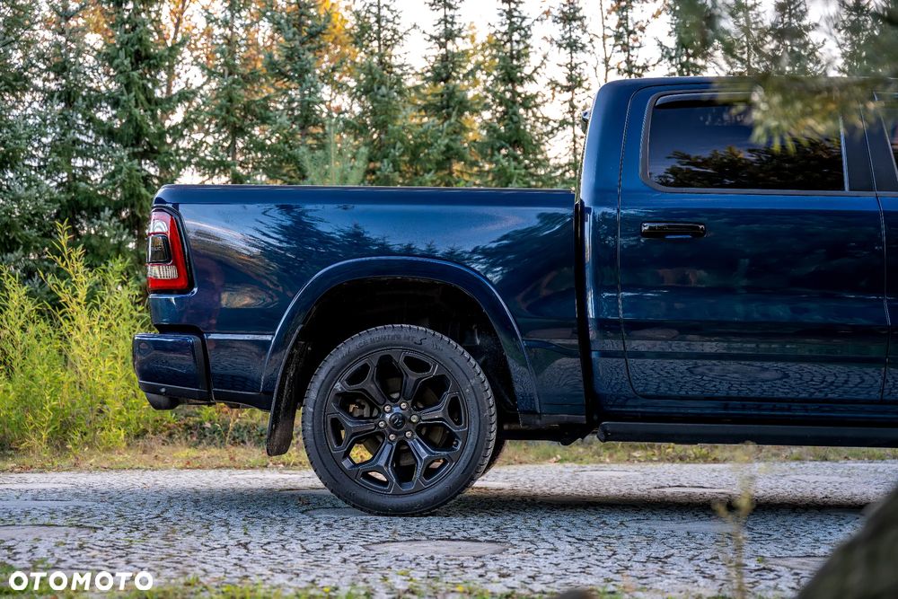 RAM 1500 5.7 eTorque Crew Cab Shortbed Limited Black - 9