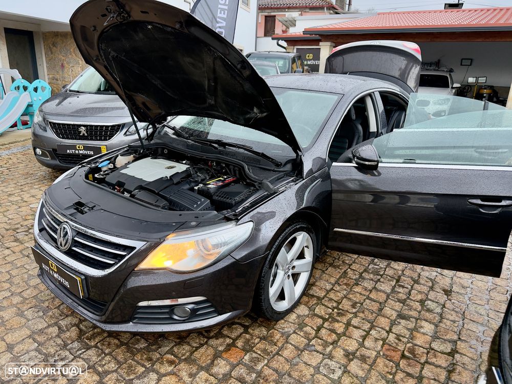 VW Passat CC 2.0 TDi Exclusive - 34
