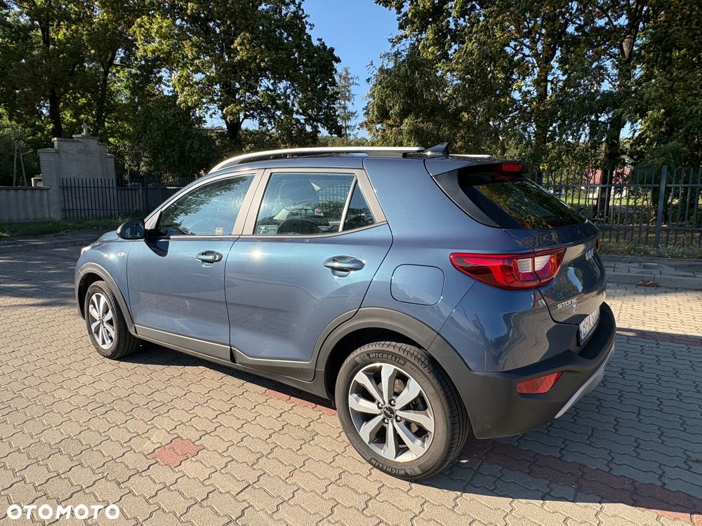 Kia Stonic 1.2 M - 4