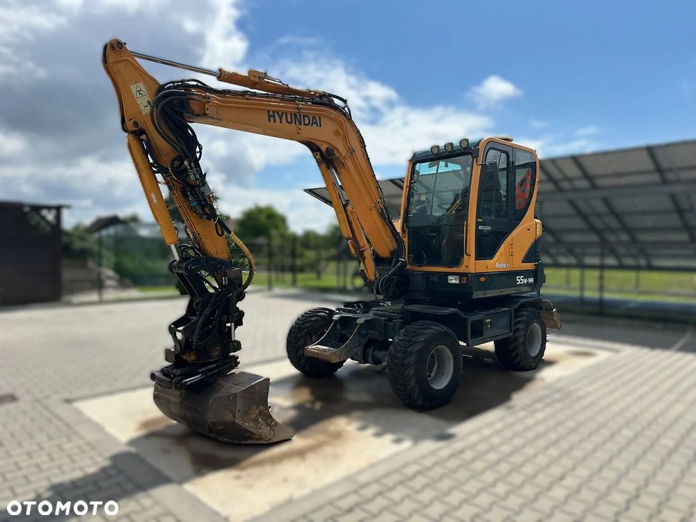 Hyundai Robex 55W-9A - 2
