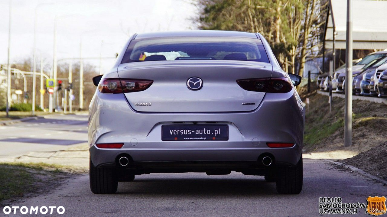 Mazda 3 - 5