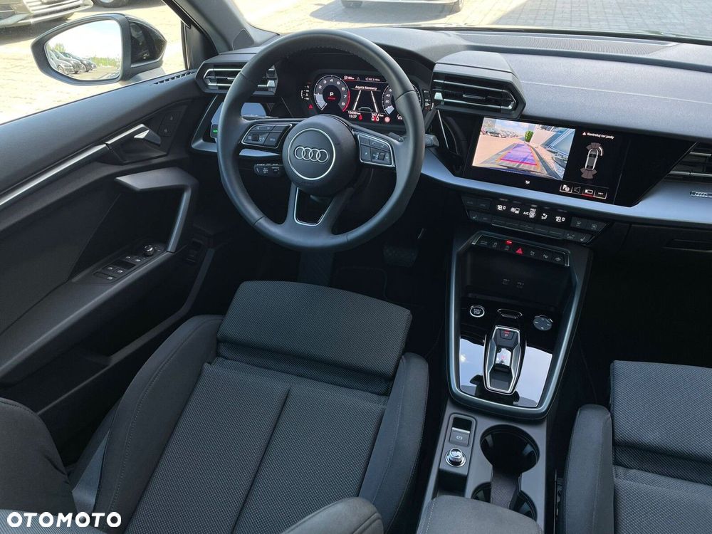 Audi A3 Limousine - 14