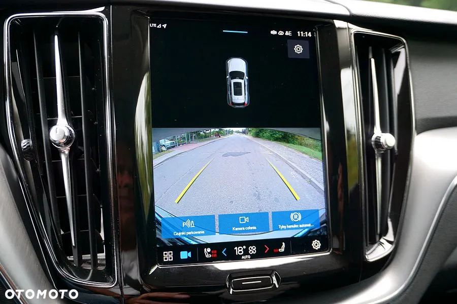 Volvo XC 60 B4 D Geartronic Momentum Pro - 36