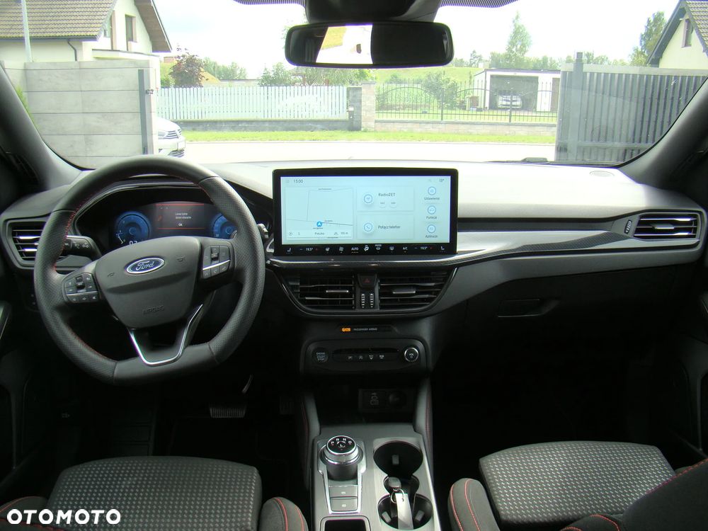 Ford Focus 1.5 EcoBlue STart-Stopp-System ST-LINE X - 33
