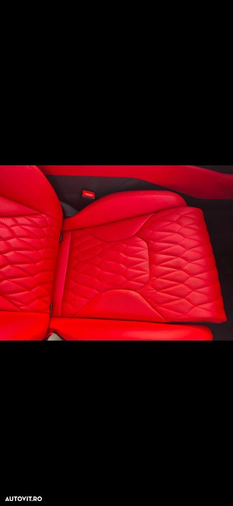 Lamborghini URUS Standard - 12