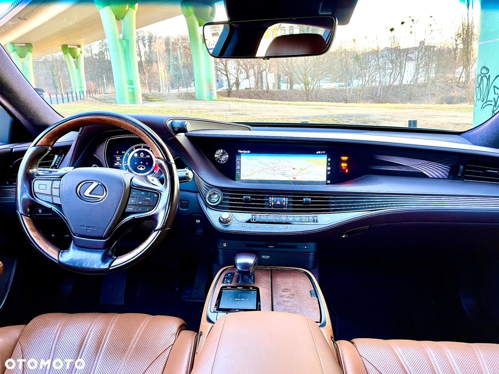 Lexus LS 500 Omotenashi AWD - 13