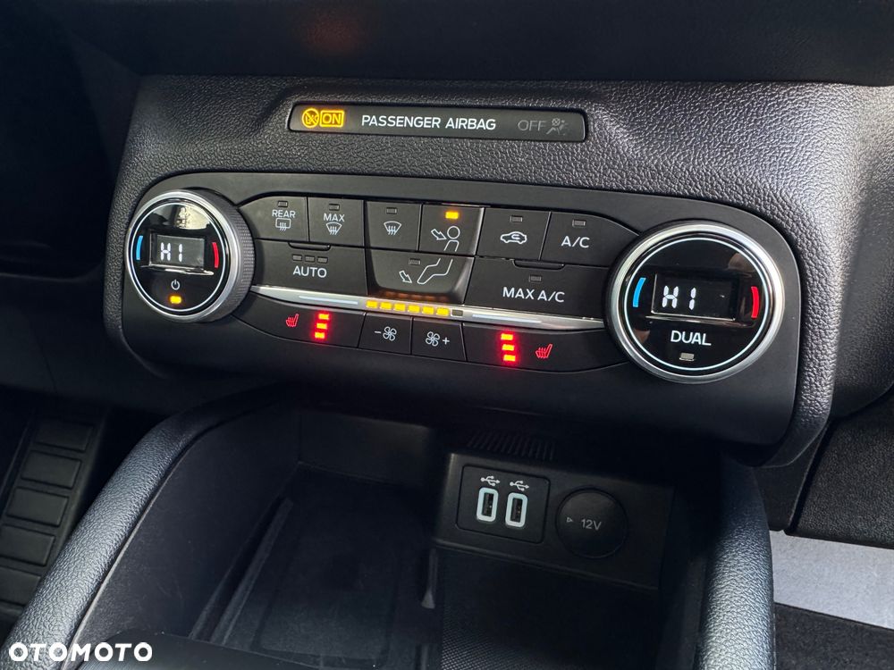Ford Kuga 2.0 EcoBlue AWD Titanium X - 32