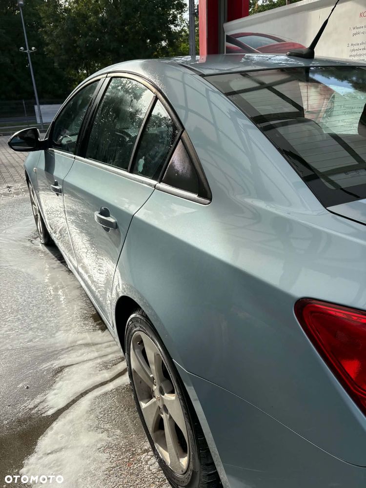 Chevrolet Cruze - 5