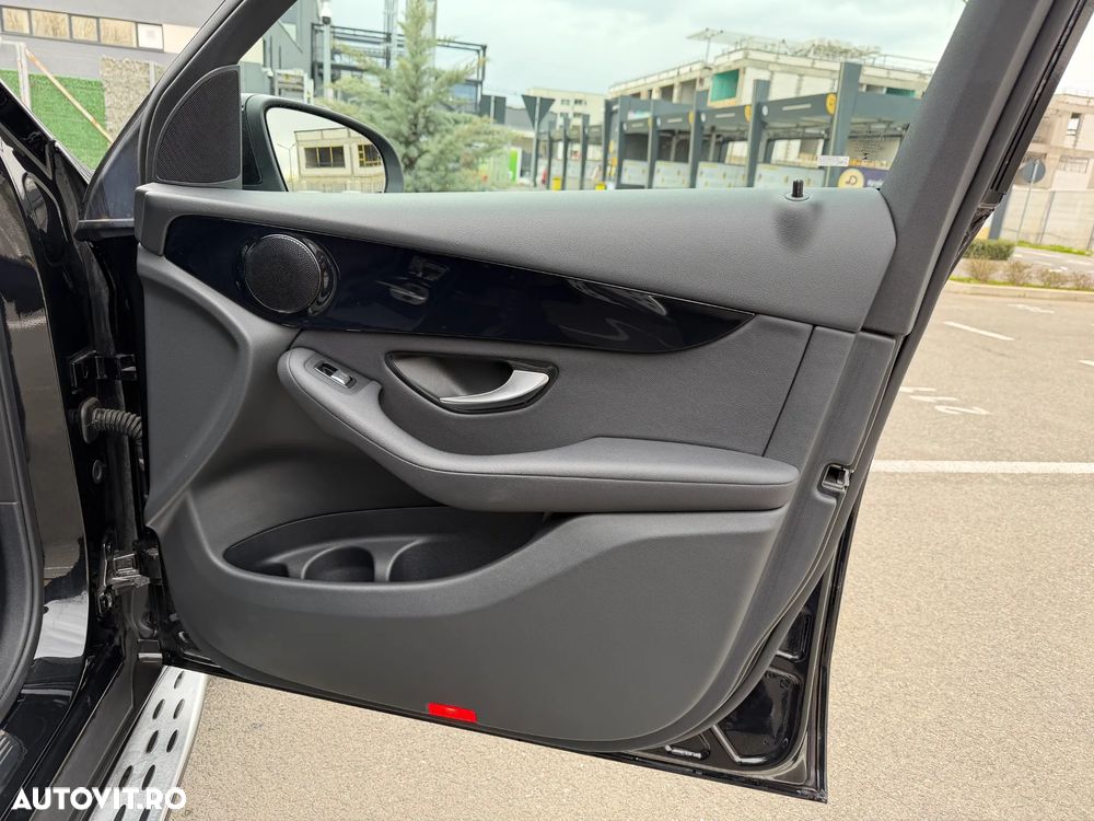 Mercedes-Benz GLC 200 4MATIC MHEV - 26