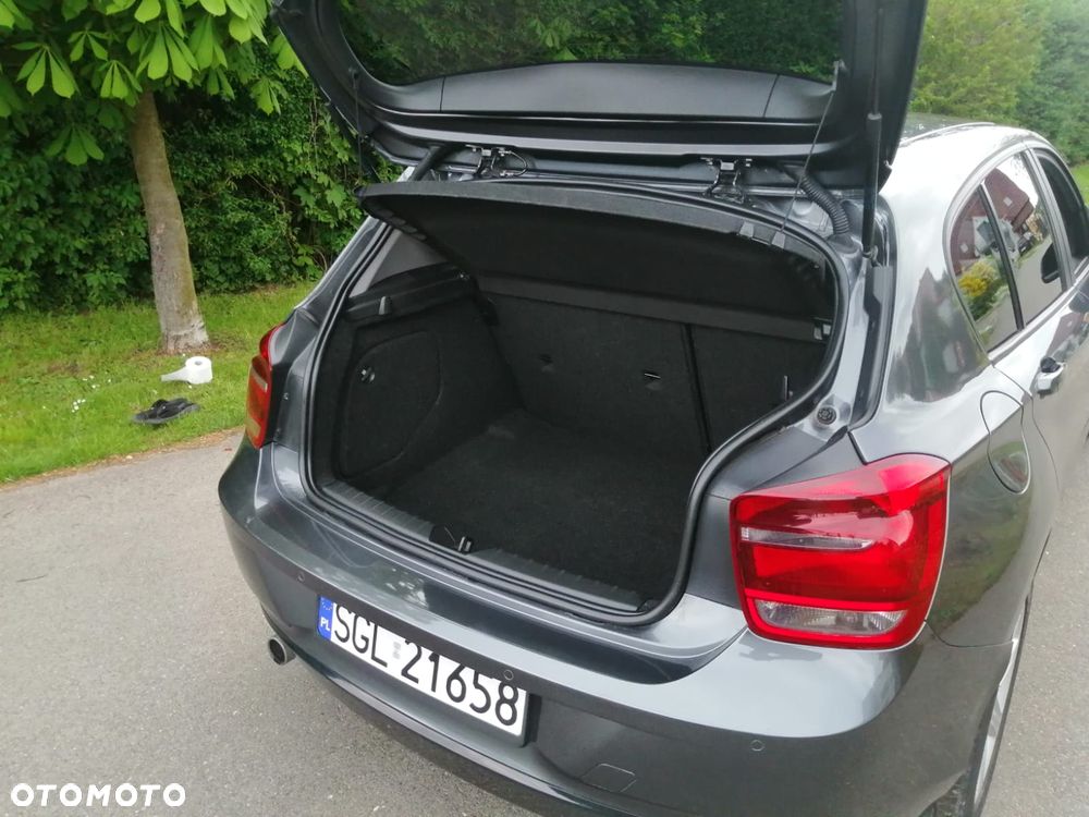 BMW Seria 1 116d Sport Line - 24