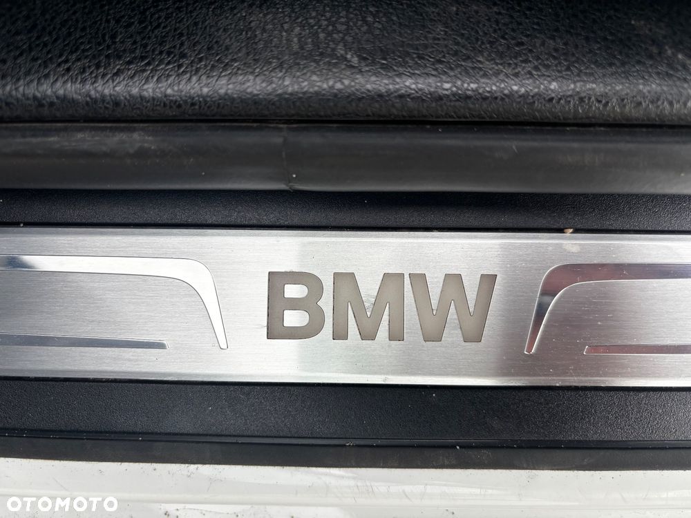 BMW Seria 5 520d xDrive Luxury Line - 18