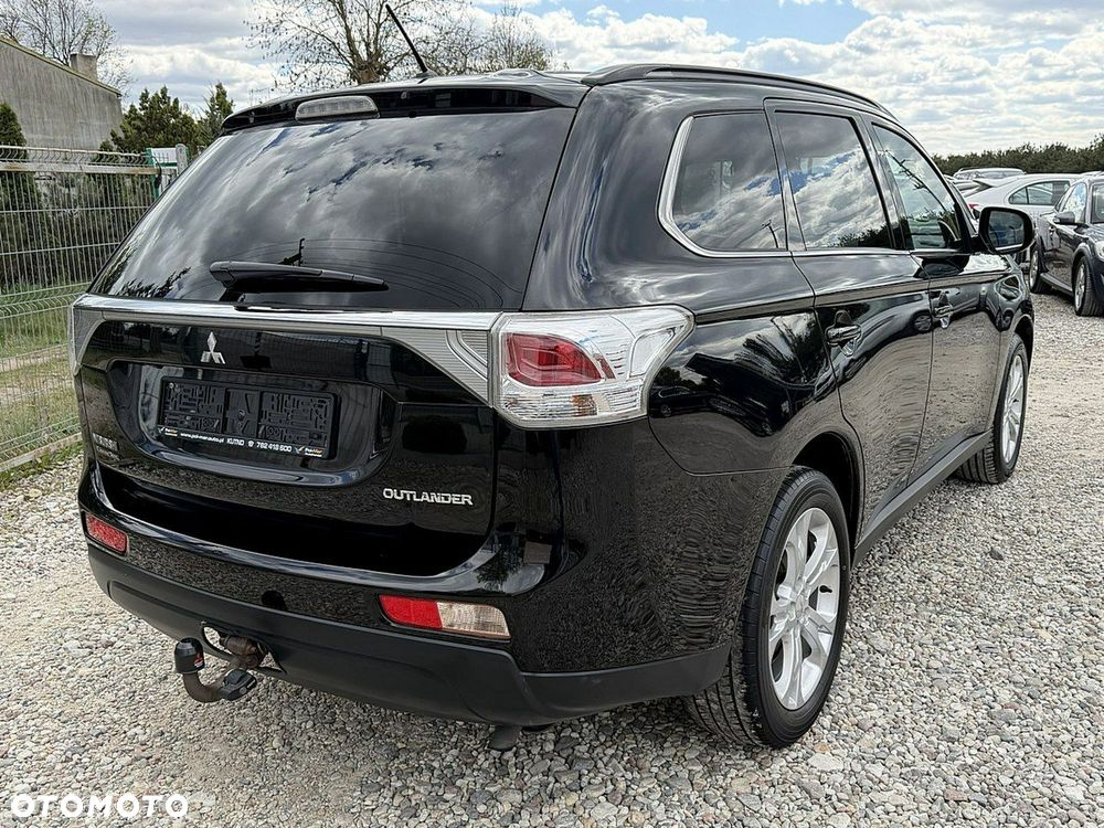 Mitsubishi Outlander - 6