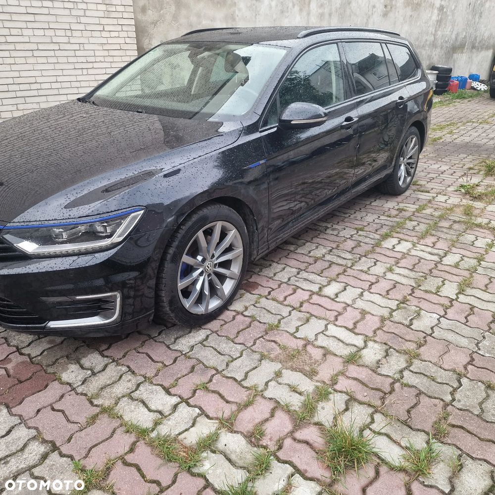 Volkswagen Passat - 5