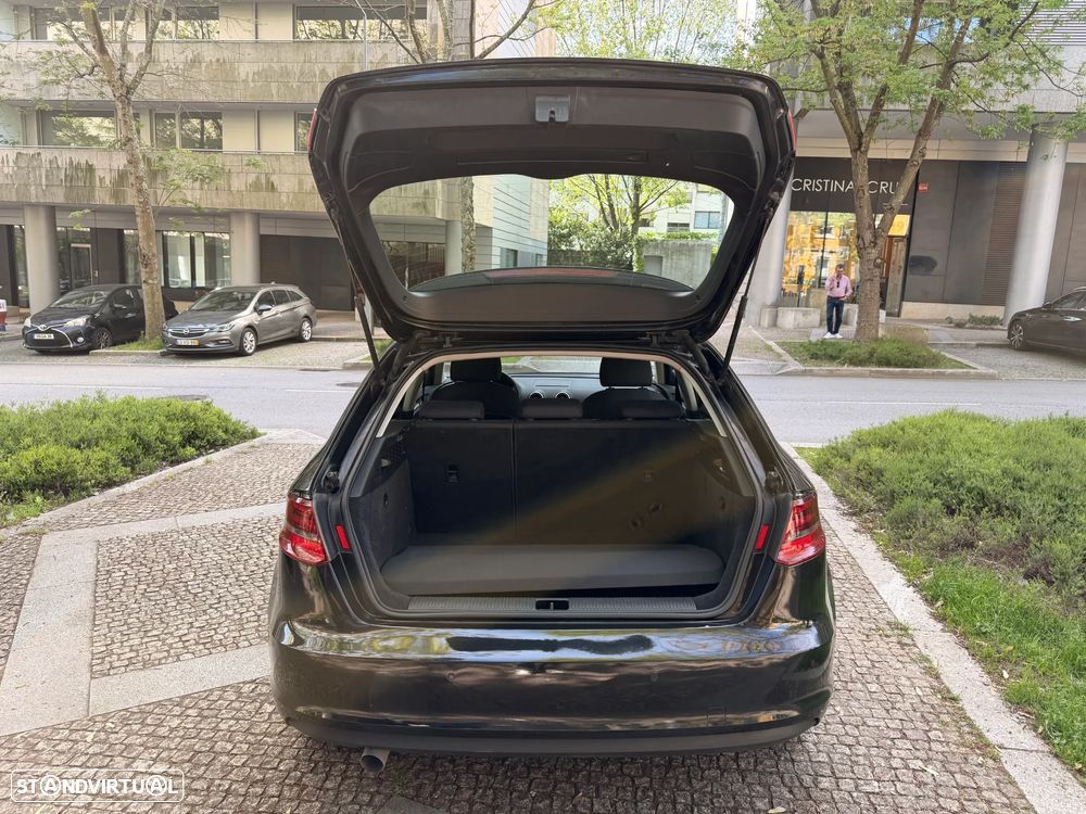 Audi A3 Sportback 1.6 TDI B.Line Attraction - 27