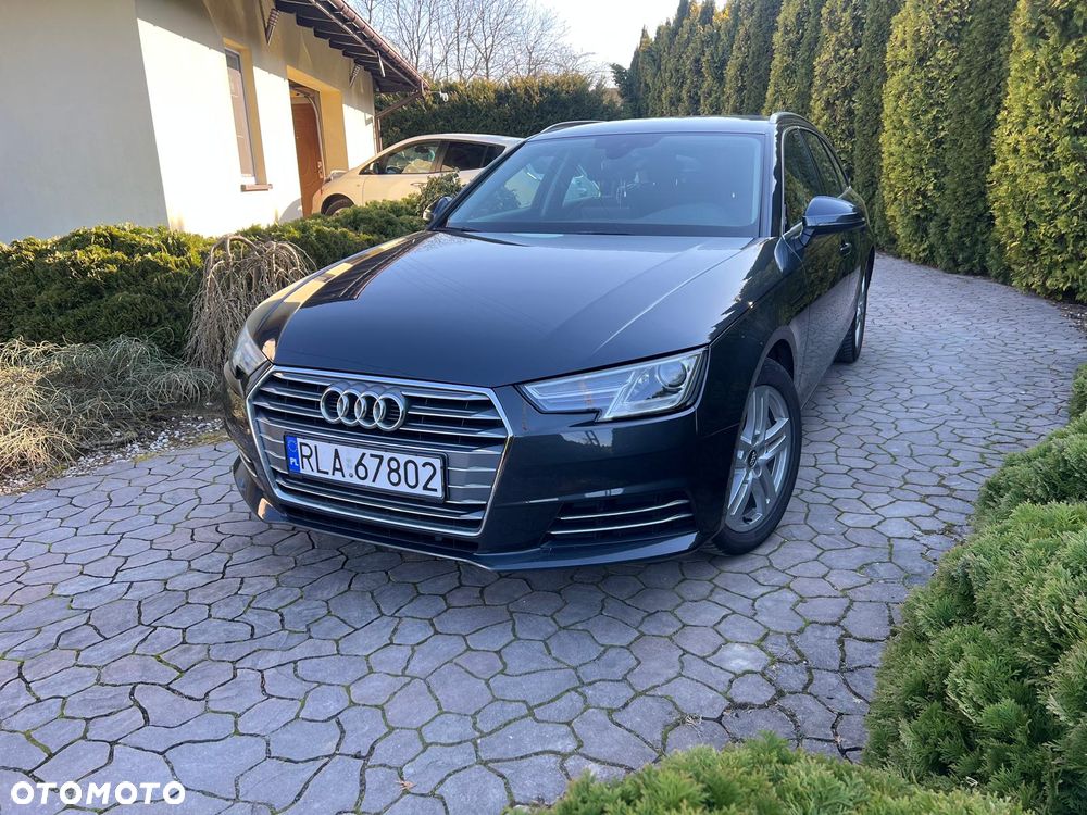 Audi A4 Avant 2.0 TDI - 11