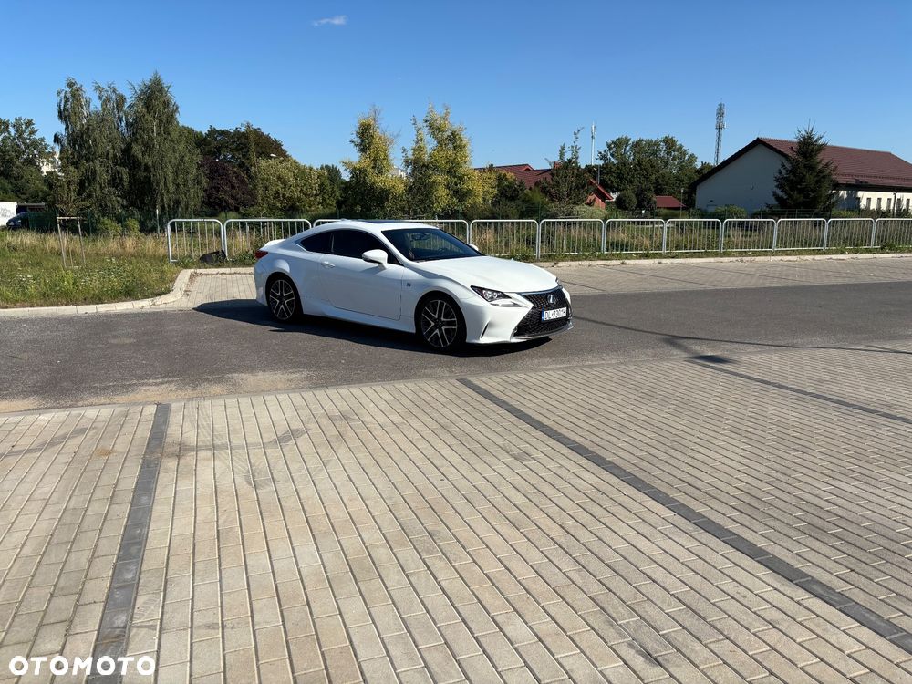 Lexus RC 200t / 300 F Sport - 9