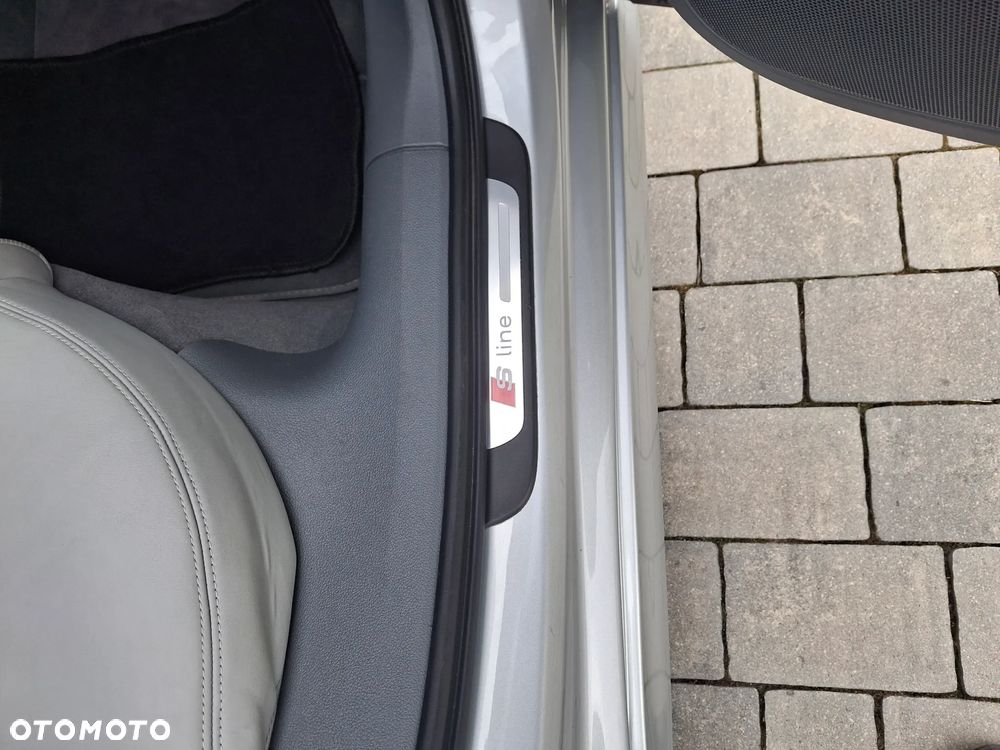 Audi A6 Limousine 2.8 FSI Quattro S tronic - 15