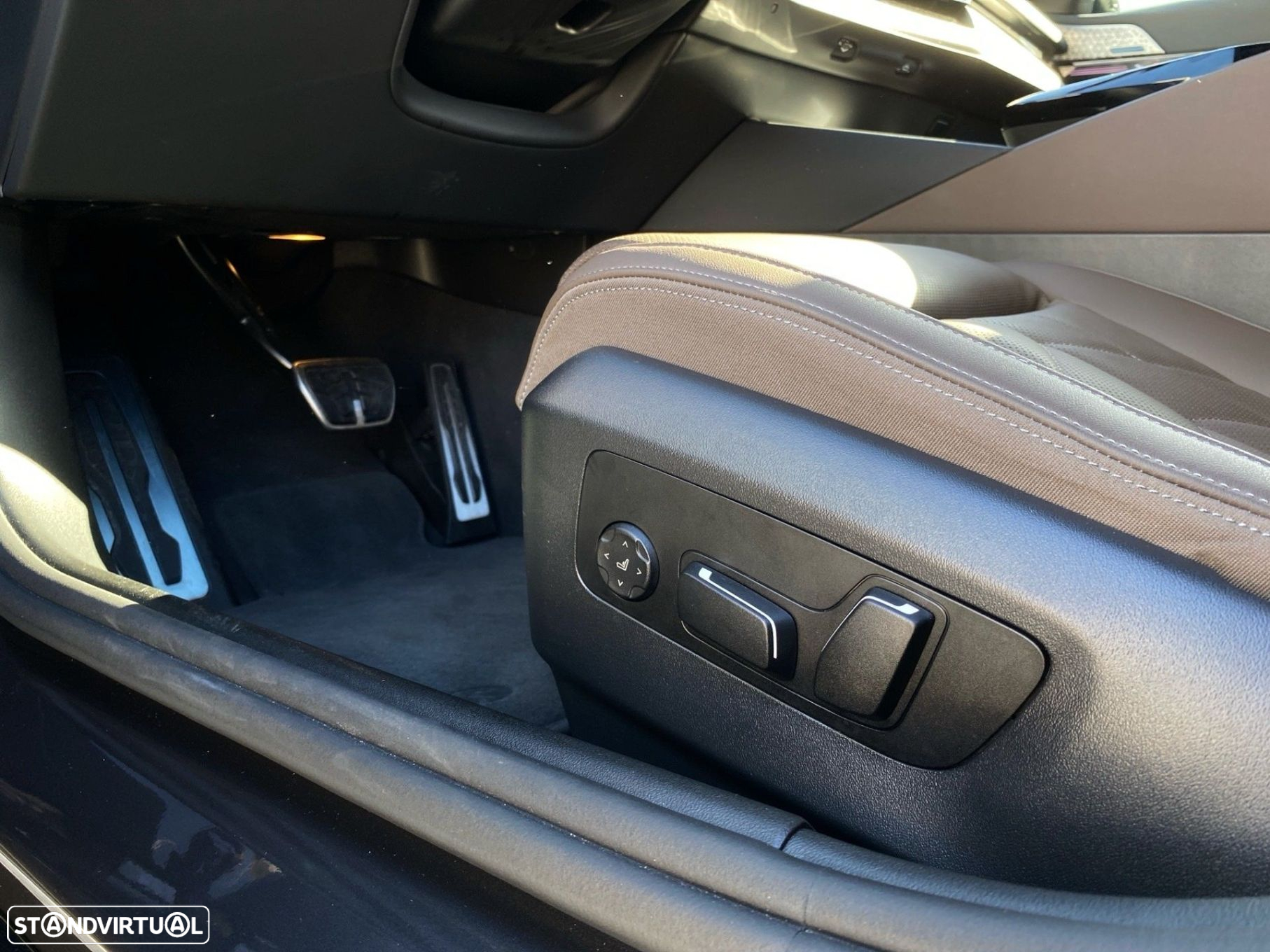 BMW 520 d Pack Desportivo M Pro - 19