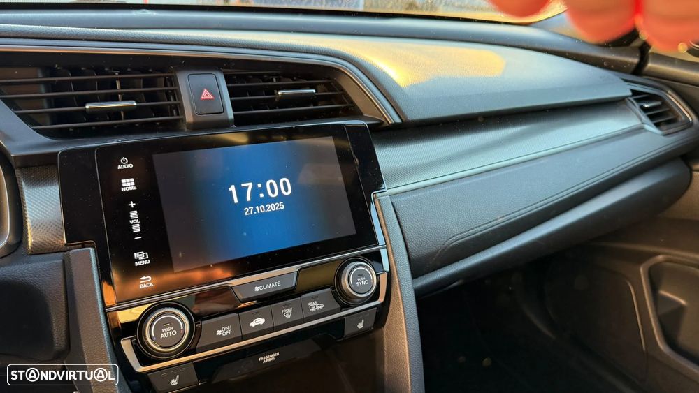 Honda Civic 1.0 i-VTEC Turbo CVT Executive - 15
