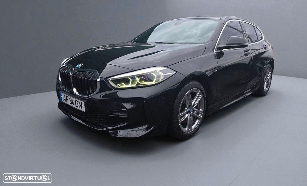 BMW 116 d Pack Desportivo M - 1