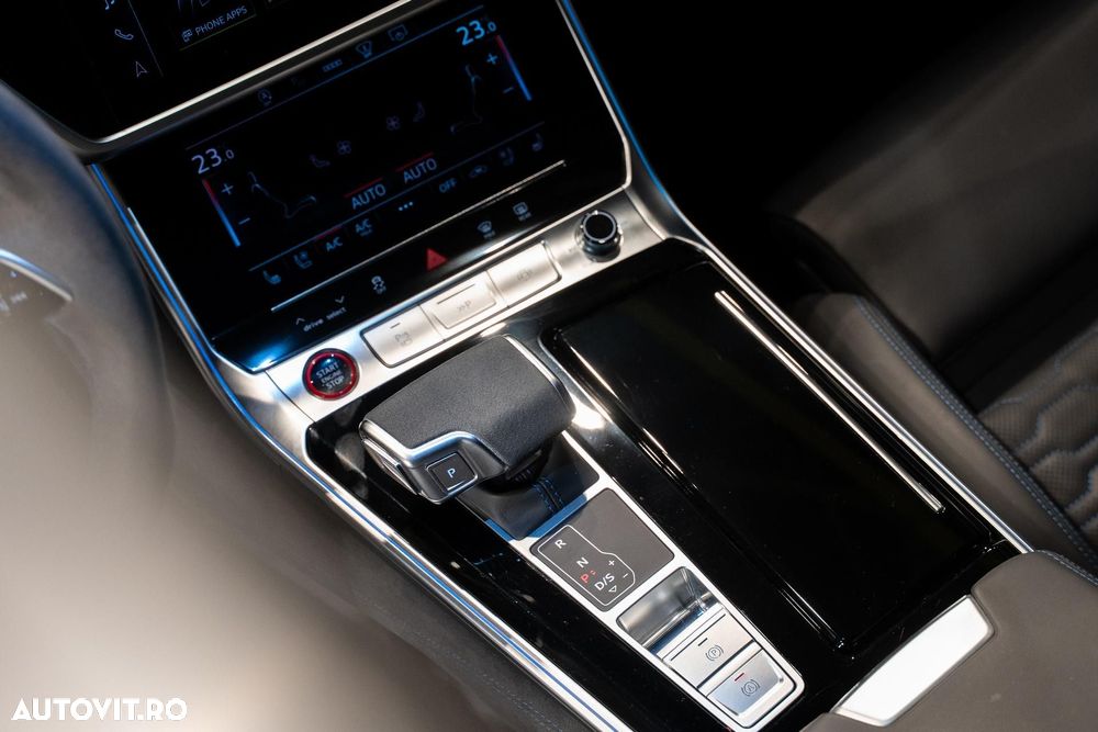 Audi RS6 Performance TFSI quattro Tiptronic MHEV - 34