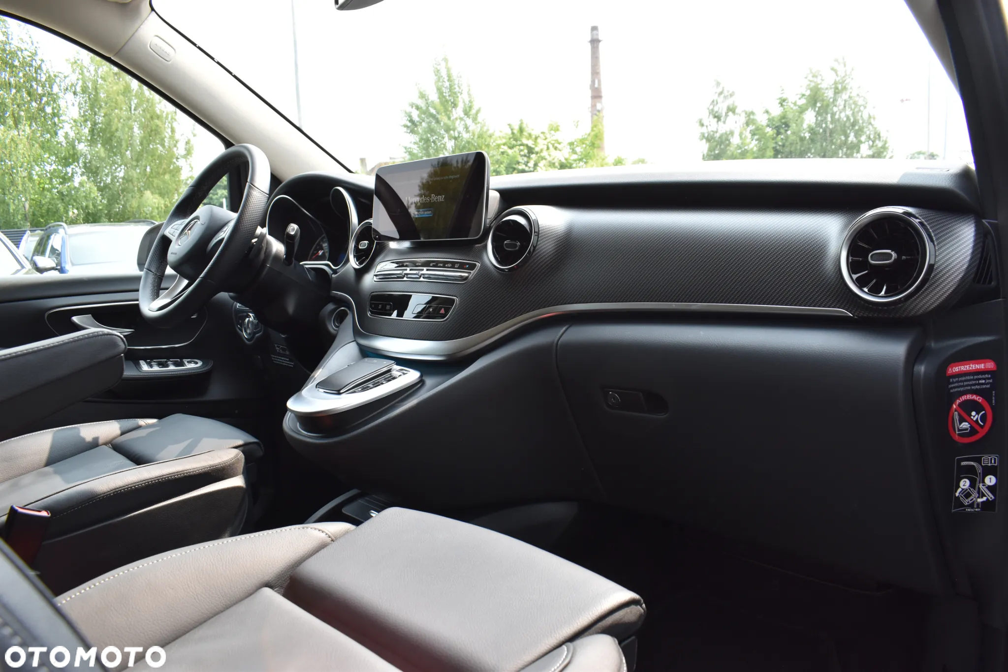 Mercedes-Benz Klasa V 300 d 4-Matic 9G-Tronic - 13