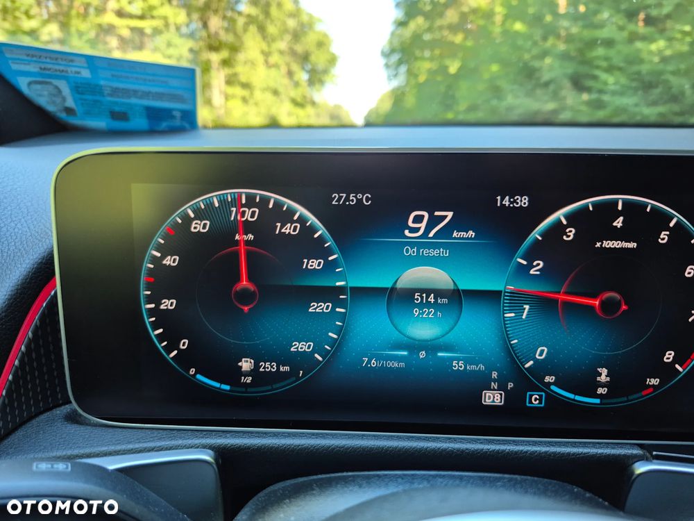 Mercedes-Benz GLB 250 8G-DCT - 29
