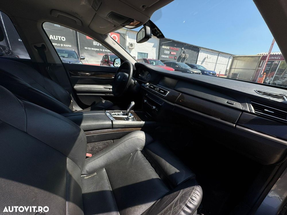BMW Seria 7 730d Aut. - 7