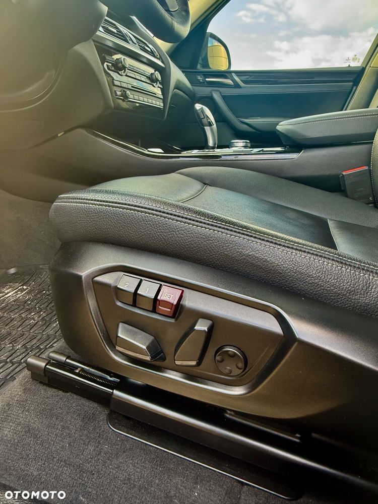 BMW X3 xDrive28i xLine - 8