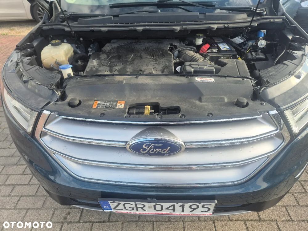 Ford Edge - 32
