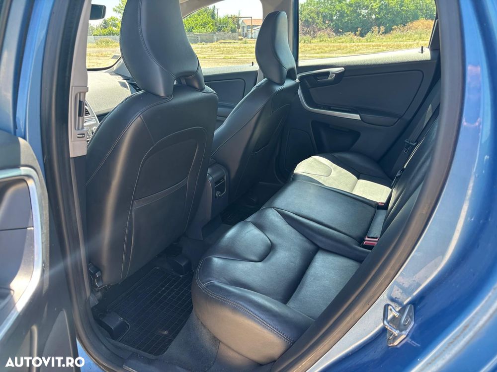 Volvo XC 60 D4 VEA Start-Stop Momentum - 15