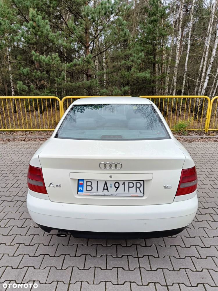 Audi A4 Limousine - 9
