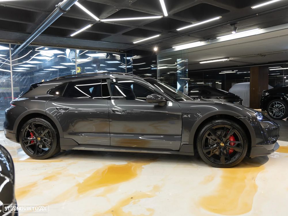 Porsche Taycan 4S - 5