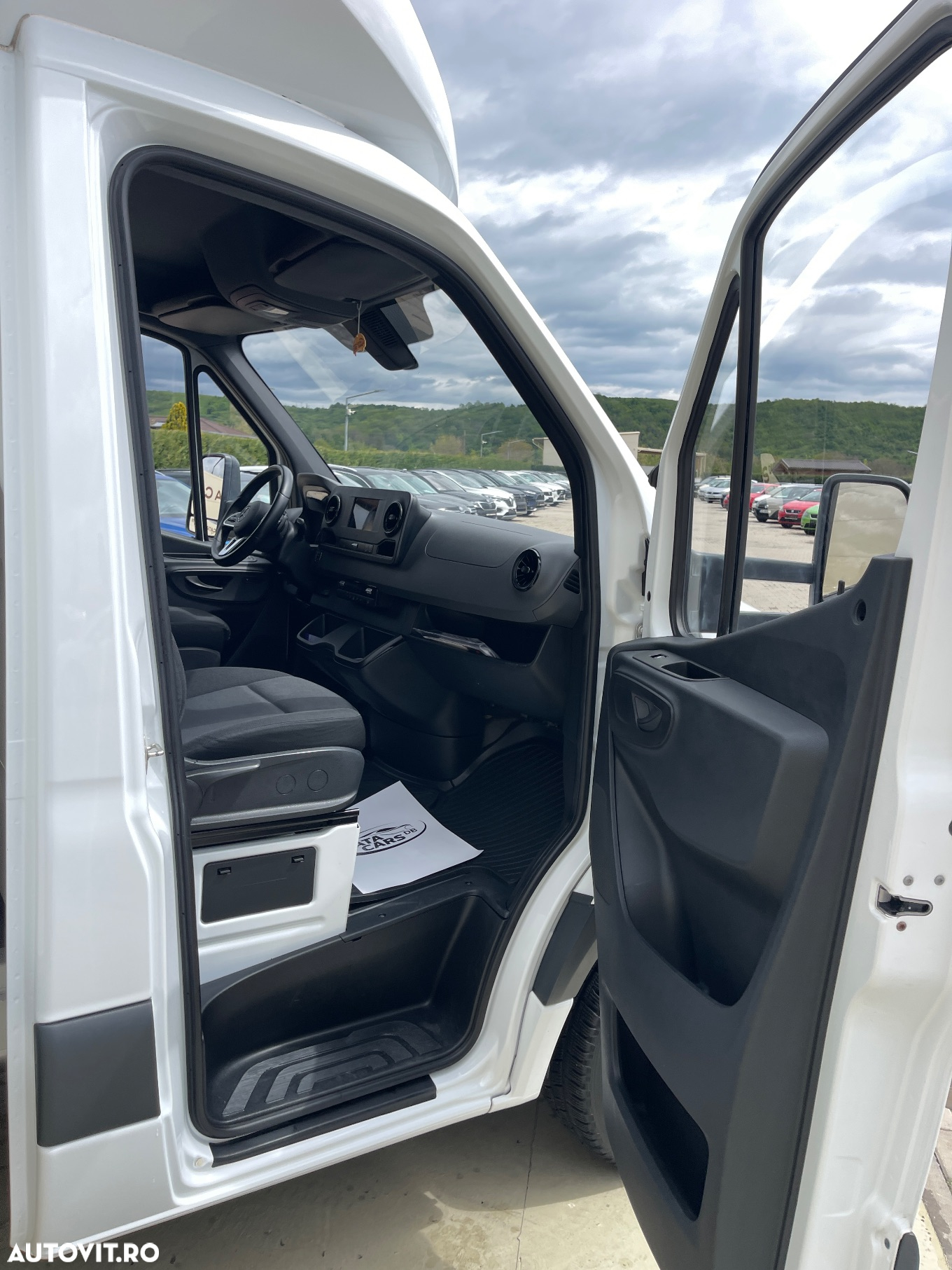 Mercedes-Benz Sprinter 319 3.0CDI V6  KOFFER  LIFT  AUTOMAT - 20