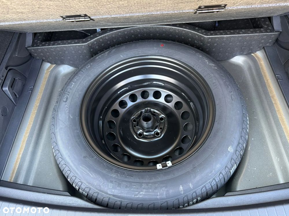 Volkswagen Touran 1.5 TSI EVO Trendline - 13